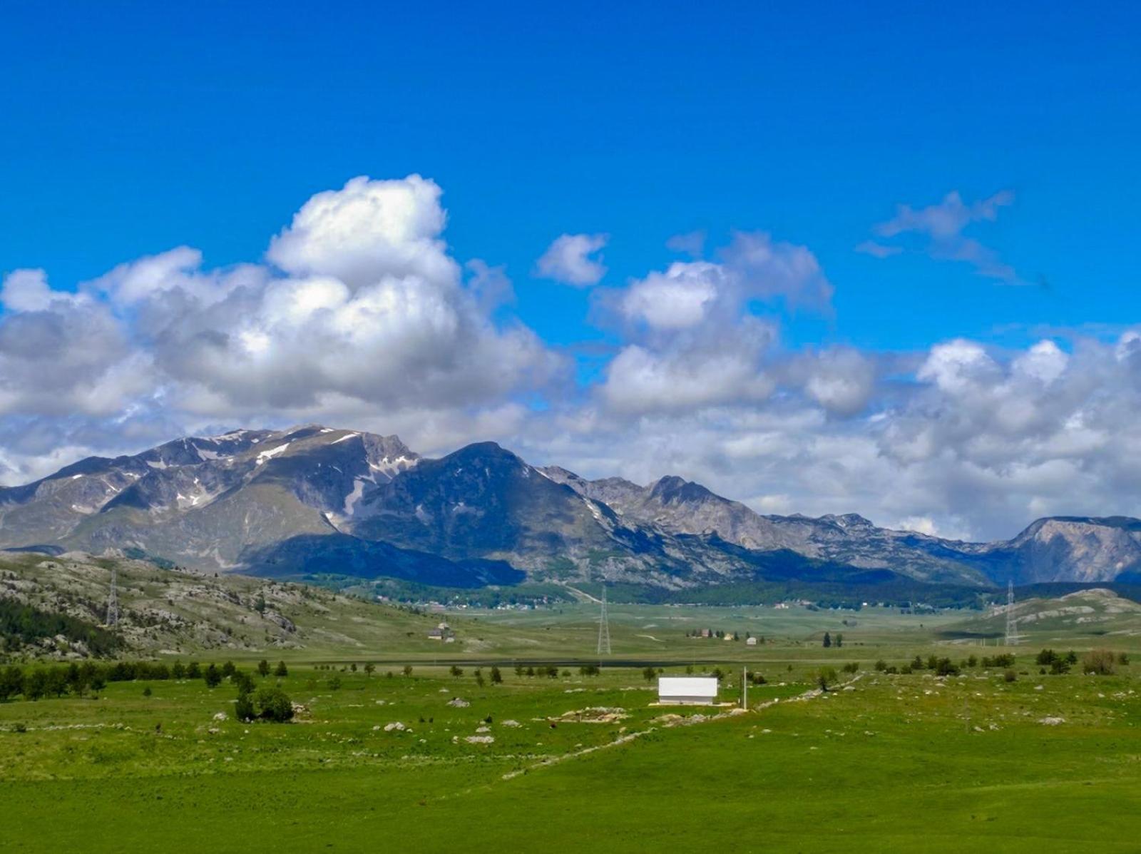 Family Farm Pejovic Tatil Evi
